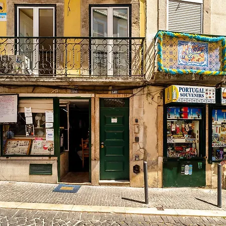 Whome Prime Alfama With Tagus River Views Lisbon